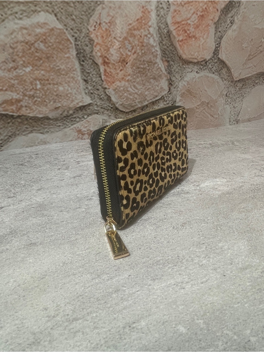 Michael Kors Slater Sling Pack Leopard Print Bag & Wallet Set Calf Hair - Picture 10 of 13